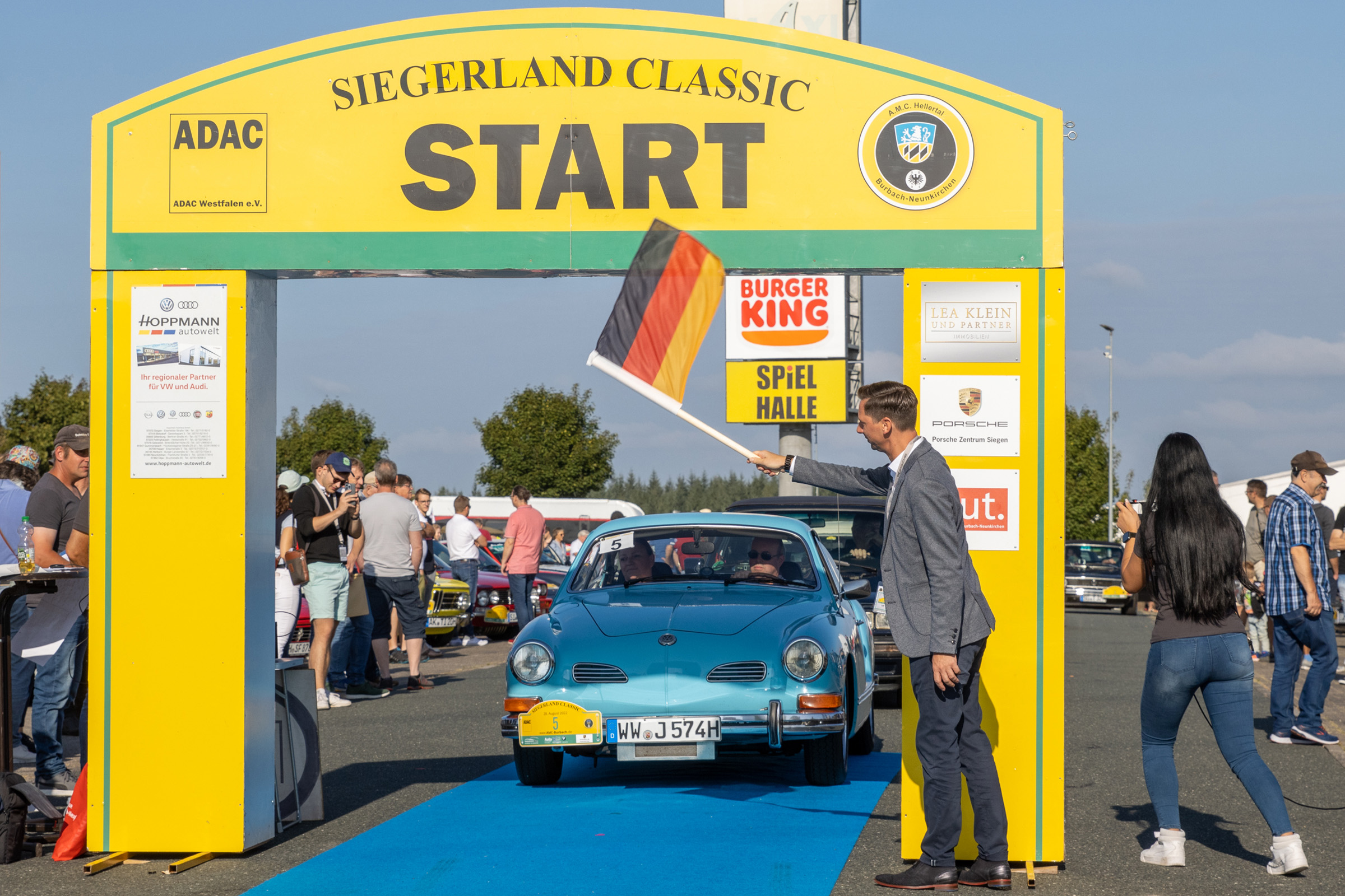 100 historische Fahrzeuge bei der Siegerland Classic Oldtimerrallye am